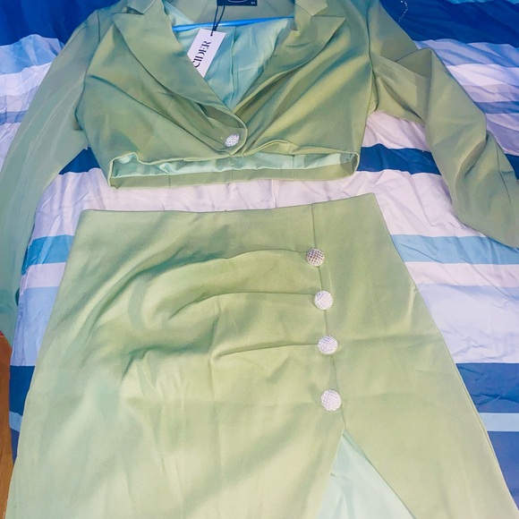 Cider Crop Top Blazer with Skirt - Picture 5 of 5